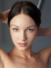 Loreen A is a sweet young lady with beautiful blue eyes, charming smile and enviable slim and elegant body.