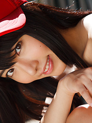 Kana Yume Asian shows nude playful tits and hairy cunt in nature